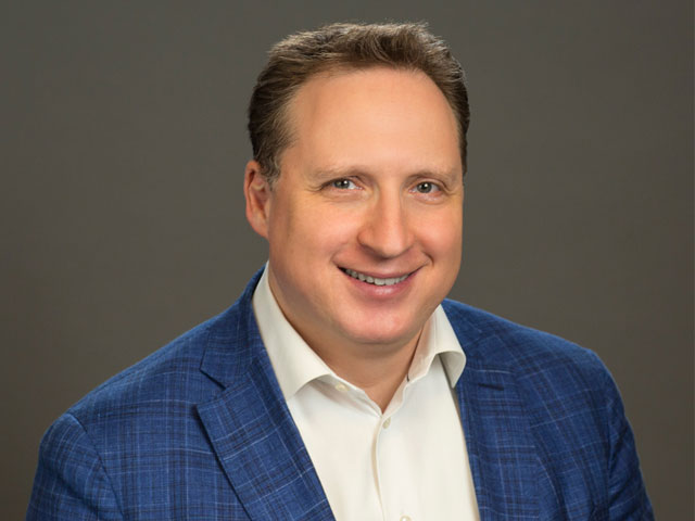 Gene Chayevsky fue ascendido a presidente y CFO de BMM International