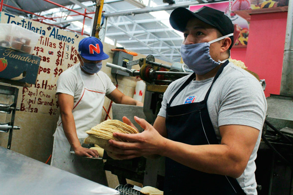 Una pandemia que sigue golpeando fuerte al Perú