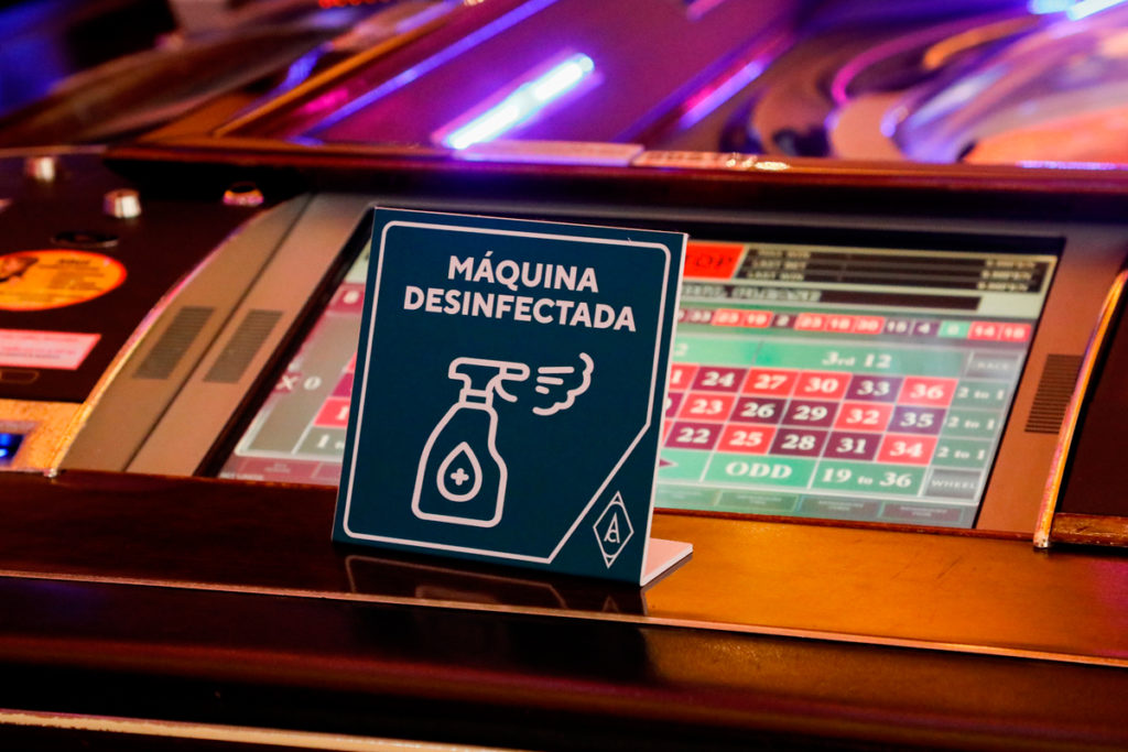 Luego de nueve meses de ausencia: Perú reabre casinos