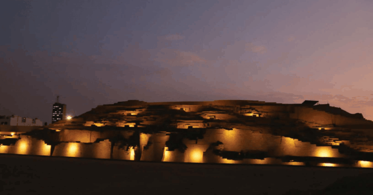 Huaca Pucllana Lima - Revista Casino Perú