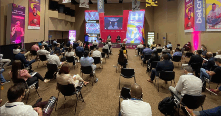 GAT Expo CDMX 2025 - Revista Casino Perú