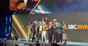 FIRST - Best in Sports - Revista Casino Perú