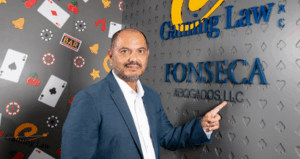 Carlos Fonseca - Revista Casino Perú