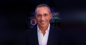 Interblock Marco Balliano - Revista Casino Perú