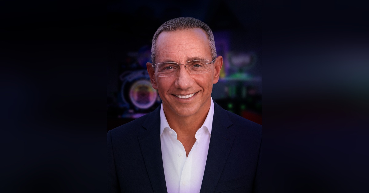 Interblock Marco Balliano - Revista Casino Perú
